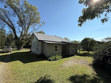 110 Fisher St, Andrews, NC 28901 - photo 7