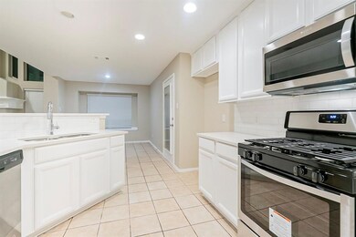 2013 Mark Twain Ln, Denton, TX 76210 - photo 6