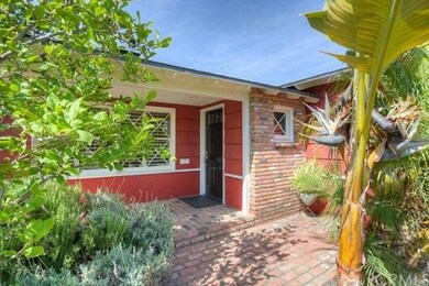 Approach from front walkway
