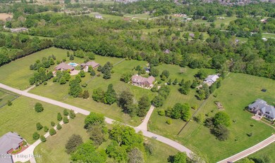 10261 Saddle Pointe Dr, Louisville, KY 40291 - photo 5