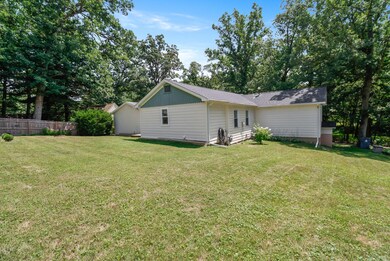 1401 Oriole Rd, Valparaiso, IN 46383 - photo 7