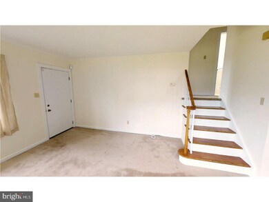 246 Atlantic Dr, Parsippany, NJ 07054 - photo 5