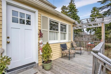 18 Hugh Ave, Bailey Island, ME 04003 - photo 5