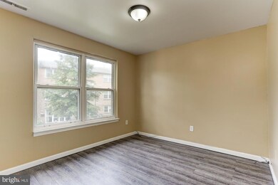 1925 Addison Rd S, District Heights, MD 20747 - photo 4