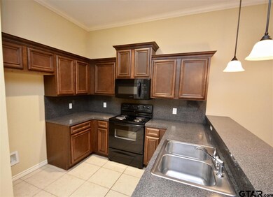 8337 Garrett Dr, Tyler, TX 75703 - photo 4