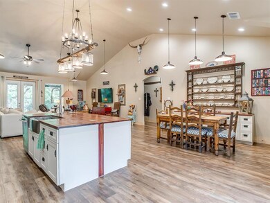 620 Post Oak Ln, Springtown, TX 76082 - photo 4