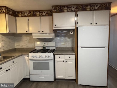 331 Tansboro Rd unit 30, Berlin, NJ 08009 - photo 6