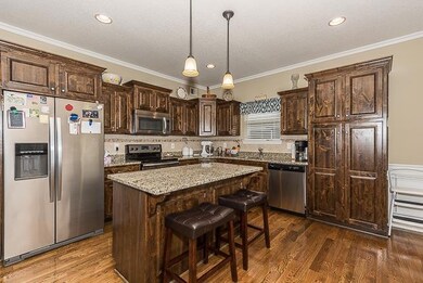 3708 N 153rd St, Basehor, KS 66007 - photo 2