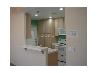 Property Photo. Kitchen/Breakfast Bar