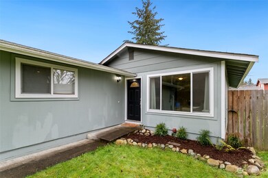 404 Train St SE, Orting, WA 98360 - photo 4