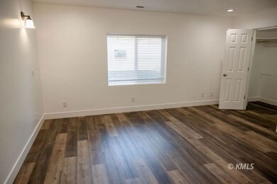 495 E Jessop Ave unit C, Hildale, UT 84784 - photo 5