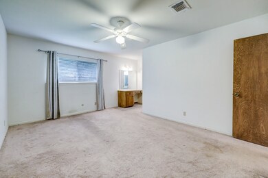 1004 Cheshire Ln, Houston, TX 77018 - photo 7