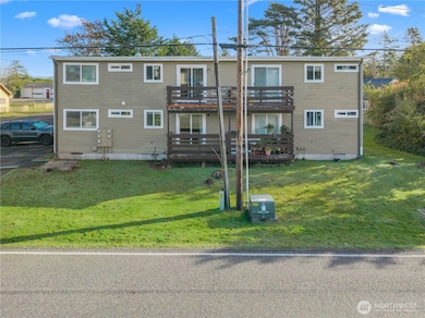 1208 34th St, Seaview, WA 98644 - photo 5