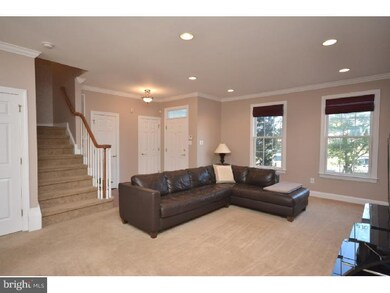 136 Burnet Crescent, Trenton, NJ 08691 - photo 4