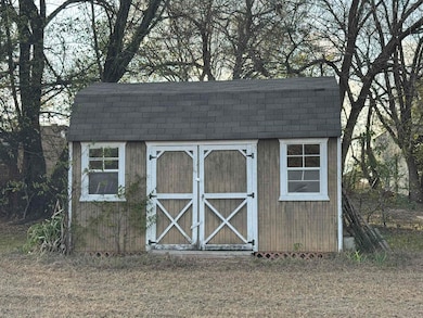 106 Bowden Rd, Gladewater, TX 75647 - photo 5