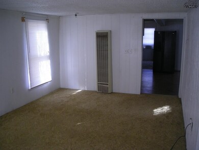 Nice size living area.
