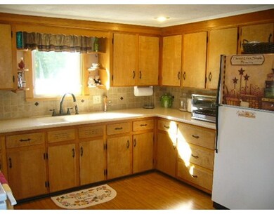 2480 Chestnut Hill Ave, Athol, MA 01331 - photo 3