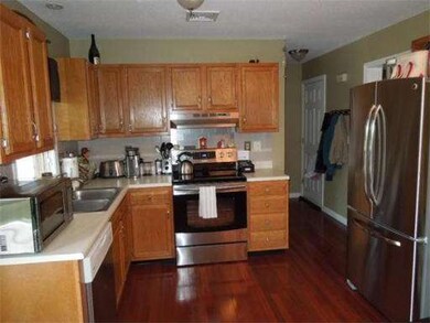 51 Saint Botolph St, Haverhill, MA 01832 - photo 5