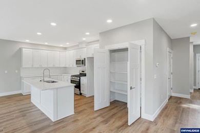 1503 N 2nd St, Silverton, OR 97381 - photo 6