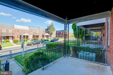 830 Lyndhurst St, Baltimore, MD 21229 - photo 2