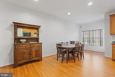 10203 Pembroke Green Place unit 79, Columbia, MD 21044 - photo 6