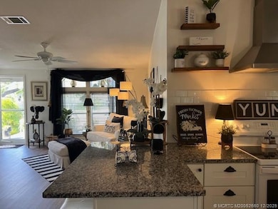 2555 Pga Blvd unit 157, Palm Beach Gardens, FL 33410 - photo 5