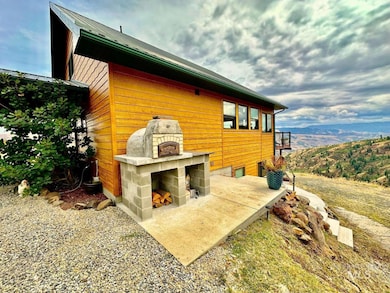 101 Meadow View Ln, White Bird, ID 83554 - photo 5