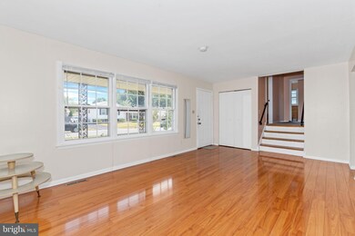 1123 Maplefield Rd, Newark, DE 19713 - photo 5