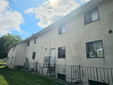 1322 5th Ave S, La Crosse, WI 54601 - photo 2