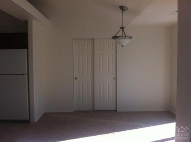 19818 Sprig Ct, Bend, OR 97702 - photo 5