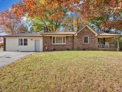 8655 Chatham Rd, Martinsville, VA 24112 - photo 2