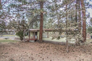 61697 Cedarwood Rd, Bend, OR 97702 - photo 5