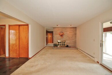 BRICK ACCENT WALL, WOODBURNING FIREPLACE (NRTC) AC