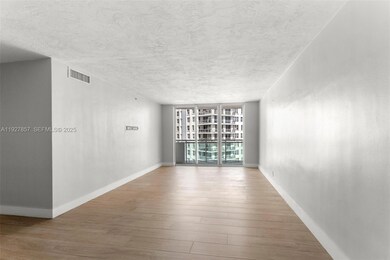 The Residences On Hollywood Beach unit 1145, Hollywood, FL 33019 - photo 2