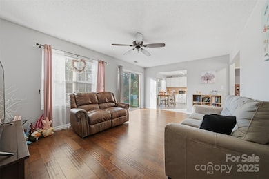 102 Brandywine Dr NE unit T1, Conover, NC 28613 - photo 6