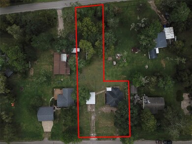 3026 County Road 510j, Brazoria, TX 77422 - photo 2