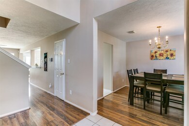 5101 Caprock Dr, Pearland, TX 77584 - photo 4