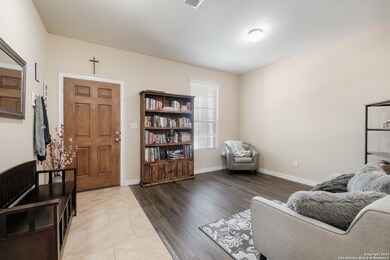 24371 Invitation Oak, San Antonio, TX 78261 - photo 2