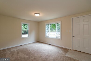 9 Vincent Ln, Stafford, VA 22554 - photo 3