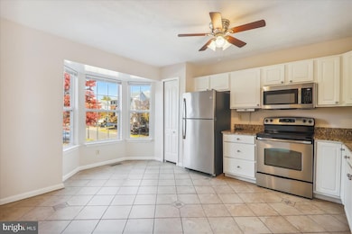 3809 Elkhorn Cir, Bowie, MD 20716 - photo 3