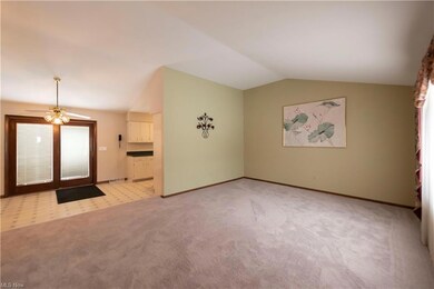 Brand new carpeting in Dec 2022.