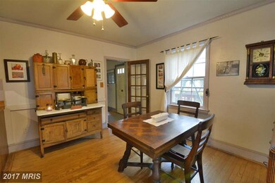 2834 Cleave Dr, Falls Church, VA 22042 - photo 2