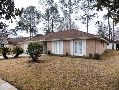 405 Pine Shadows Dr, Slidell, LA 70458 - photo 2