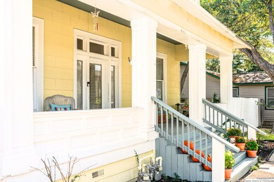 843 Cross St, New Braunfels, TX 78130 - photo 4