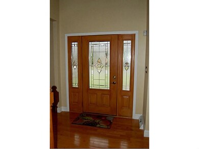 Entry/Foyer.
