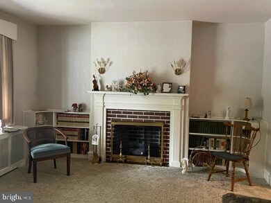 1428 Linden St, Reading, PA 19604 - photo 4