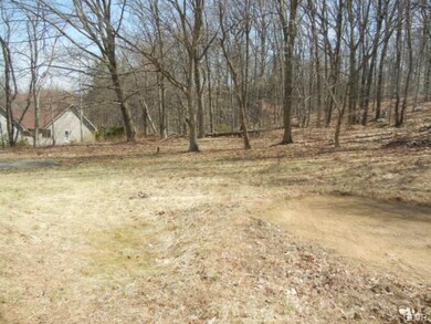 4260 Shimerville Rd, Emmaus, PA 18049 - photo 2