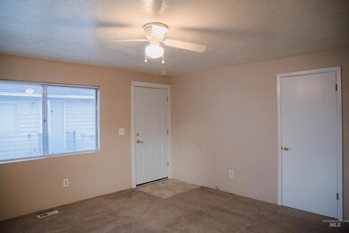 1215 Holly St, Nampa, ID 83686 - photo 7