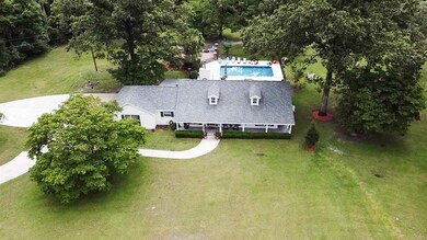 254 Ridgewood Dr, Crawfordville, FL 32327 - photo 3