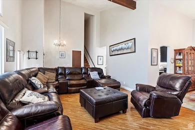 2067 E Gyrfalcon Ln, Sandy, UT 84092 - photo 4